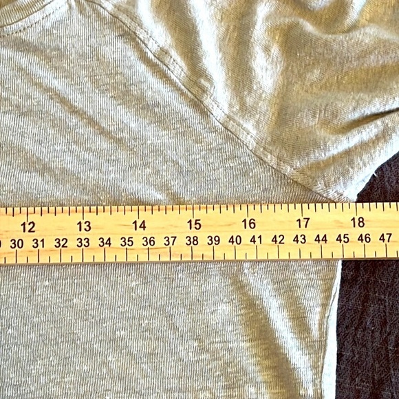 BANANA REPUBLIC LINEN LONG SLEEVE BASEBALL STLE TSHIRT SZ XS MINT GREEN - Picture 7 of 8